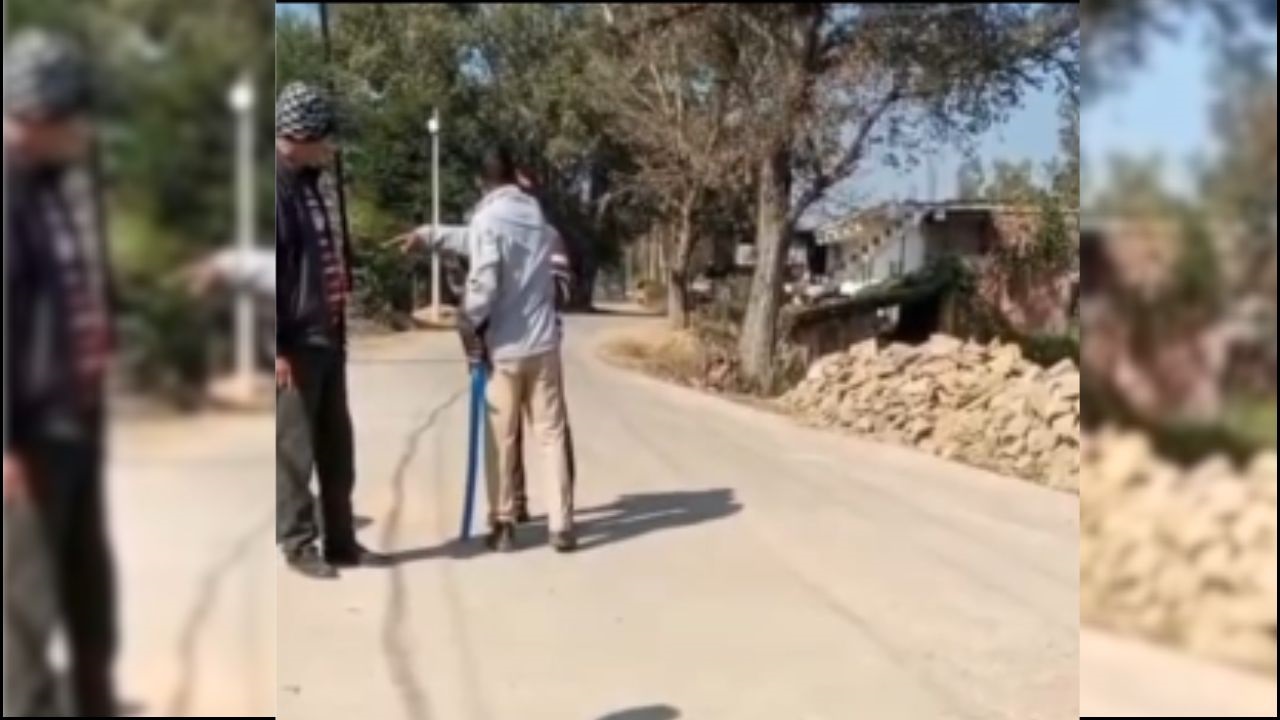 MP News : इतनी छोटी बात पर पुलिस ने किसान को बुरी तरह पीटा, वजह जानकर आप भी हो जाएंगे हैरान!